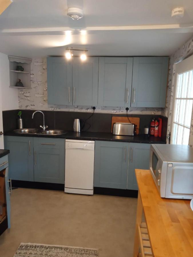 2 Bedrooms Sleeps 4 Free Wifi Parking Outdoor Area Lundin Links Exterior photo